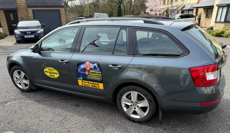 MW Transfers Skoda Octavia from the side